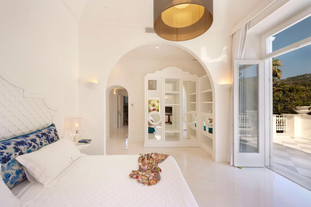 วิลลา ซิลวานา เรอแล Bed & Breakfast ซอร์เรนโต ภายนอก รูปภาพ